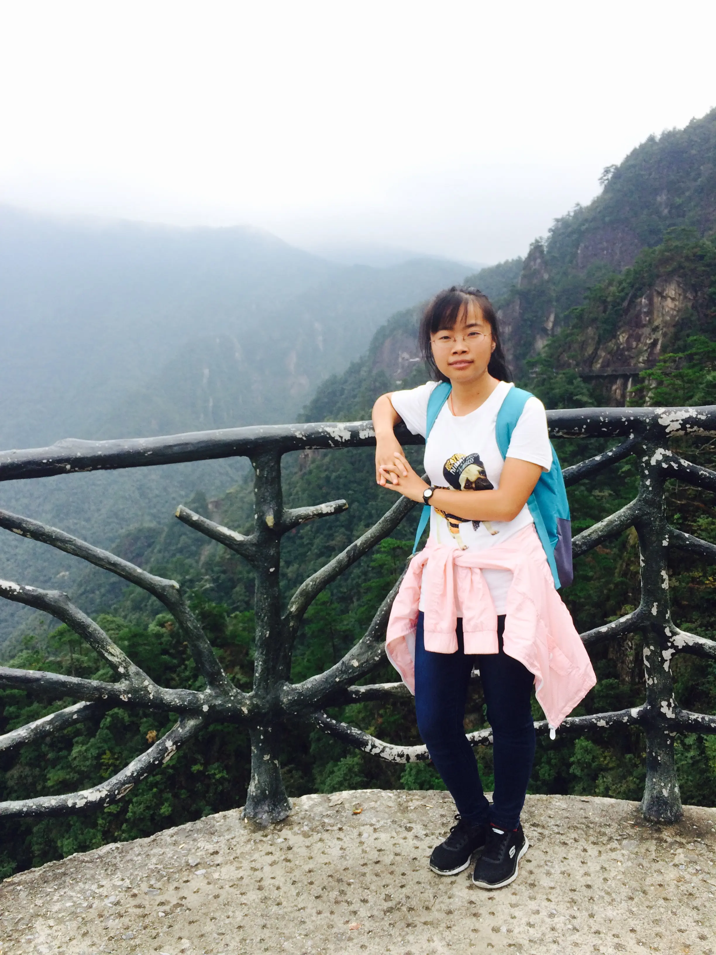 Fei-Xue Ban