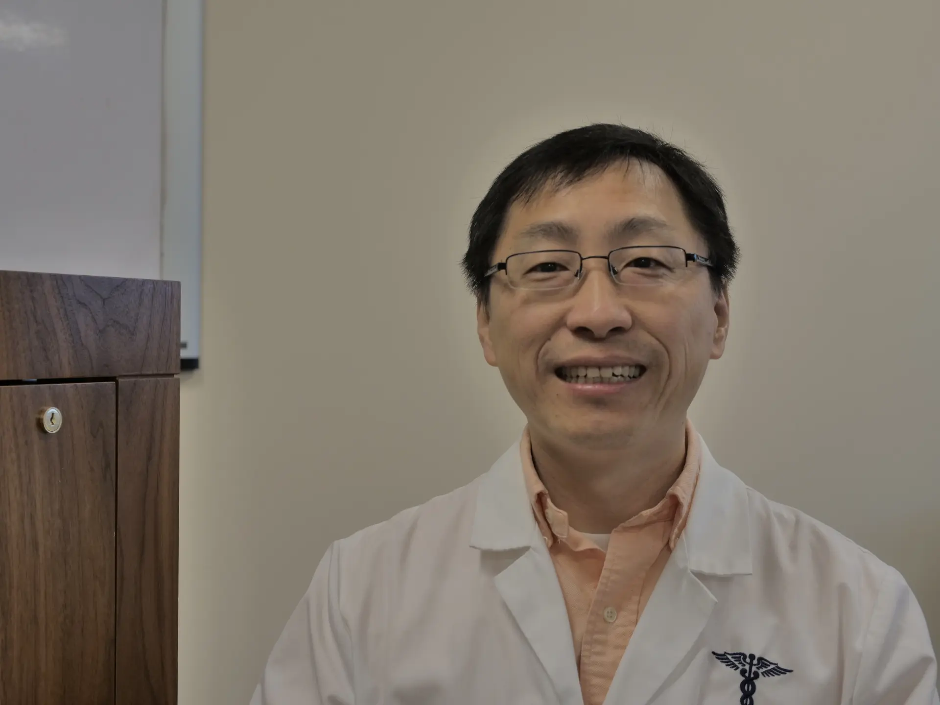 Hailong Li