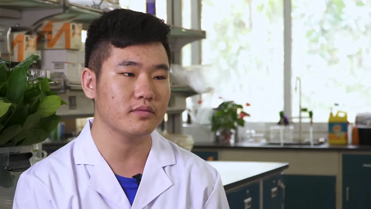 Hongpeng Xiong
