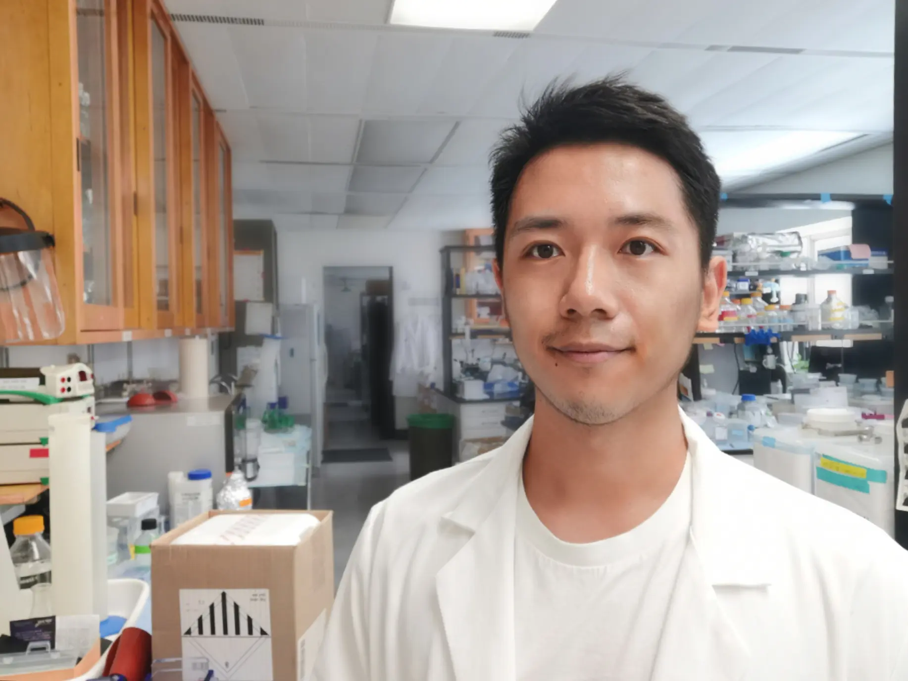 Junhui Hu