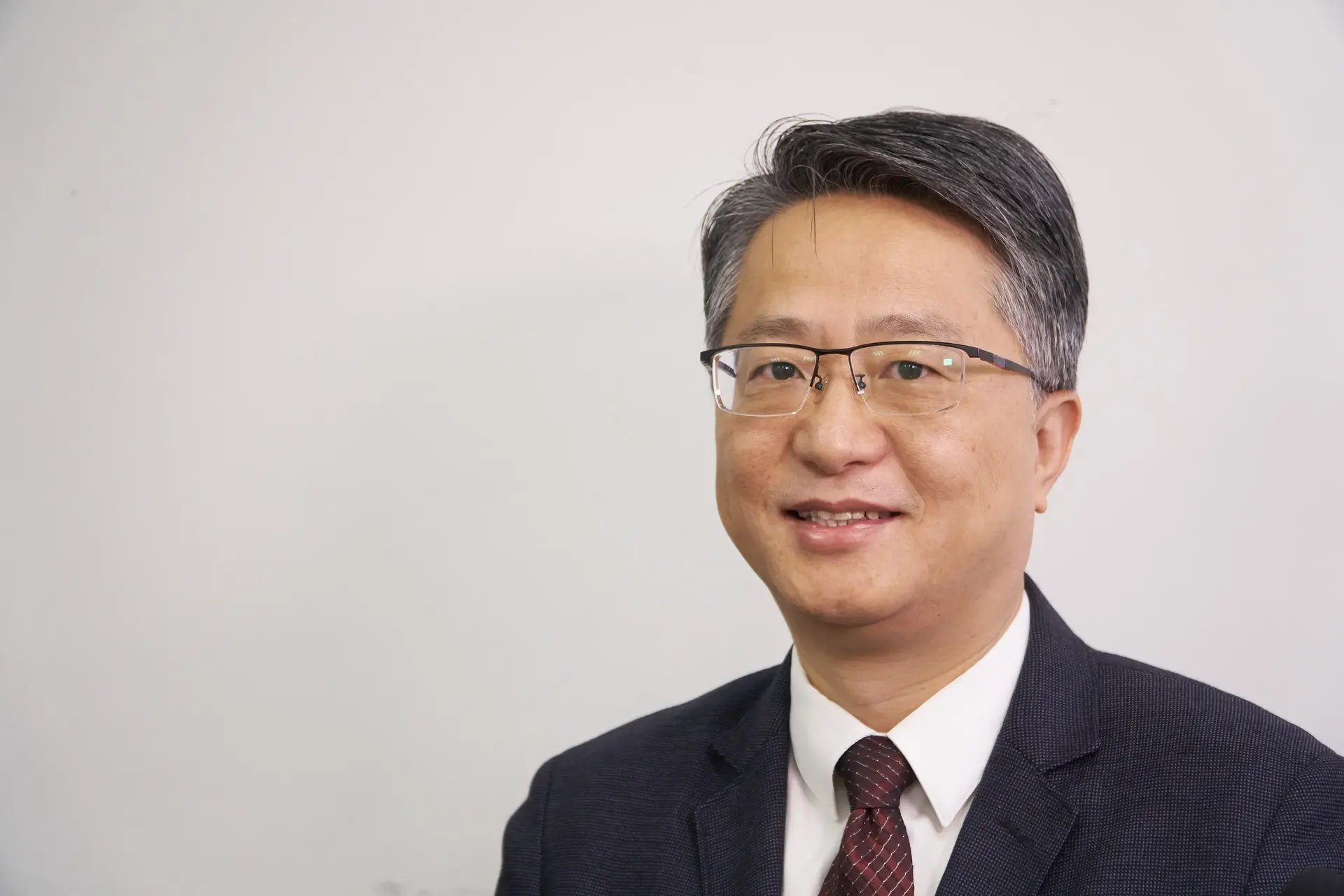 Kun Wang