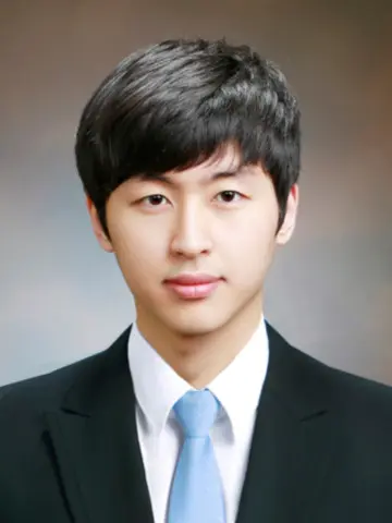 Kwang-Mo Park