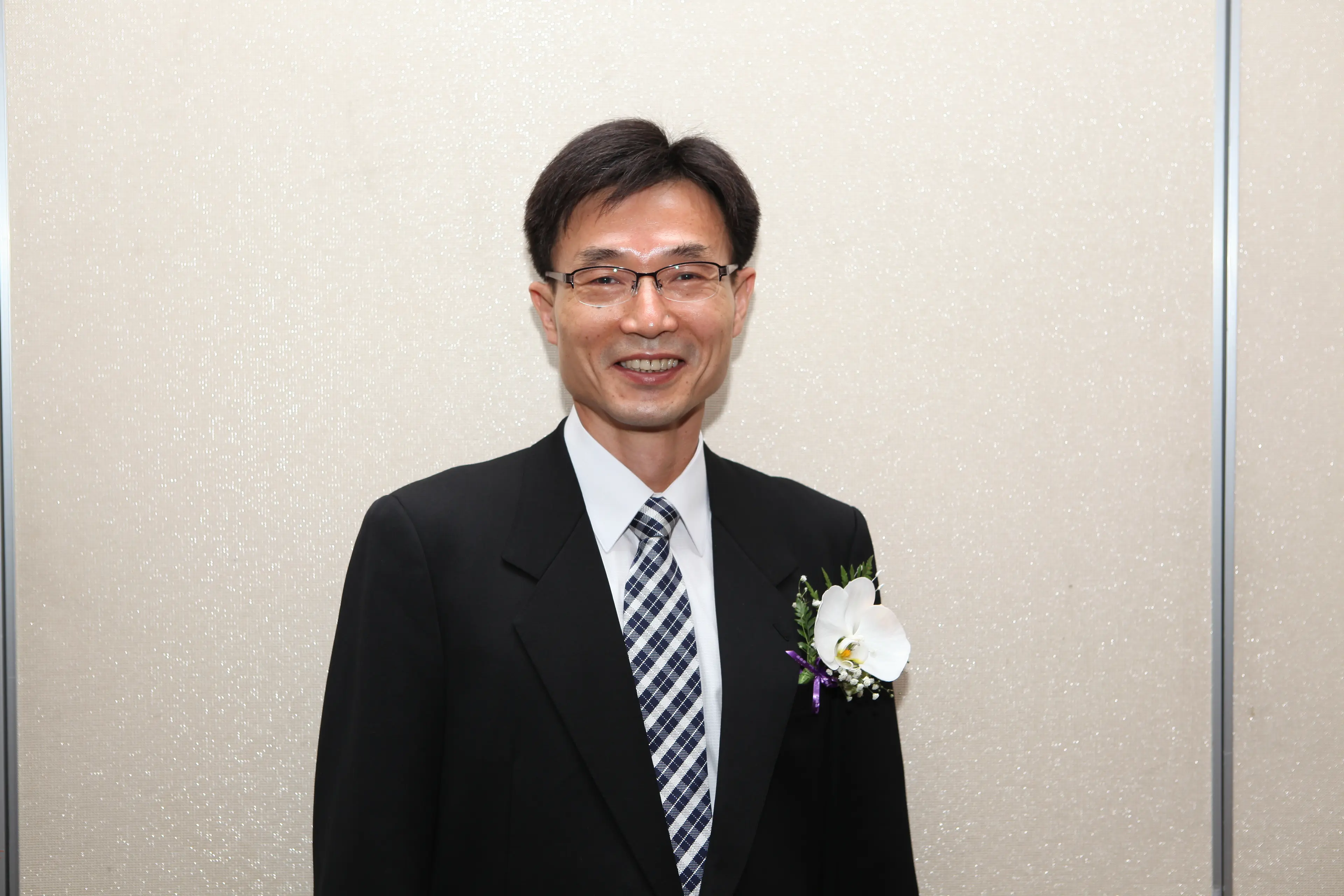 Sang Hee Lee