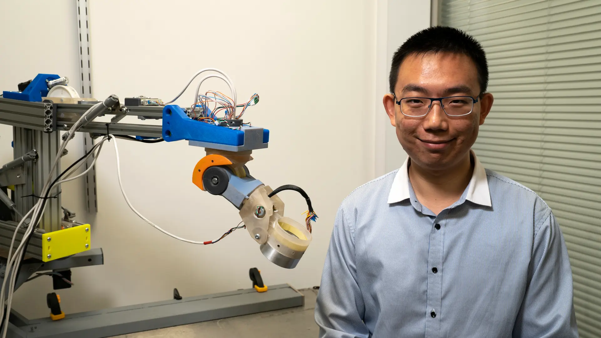 Shuangyi Wang
