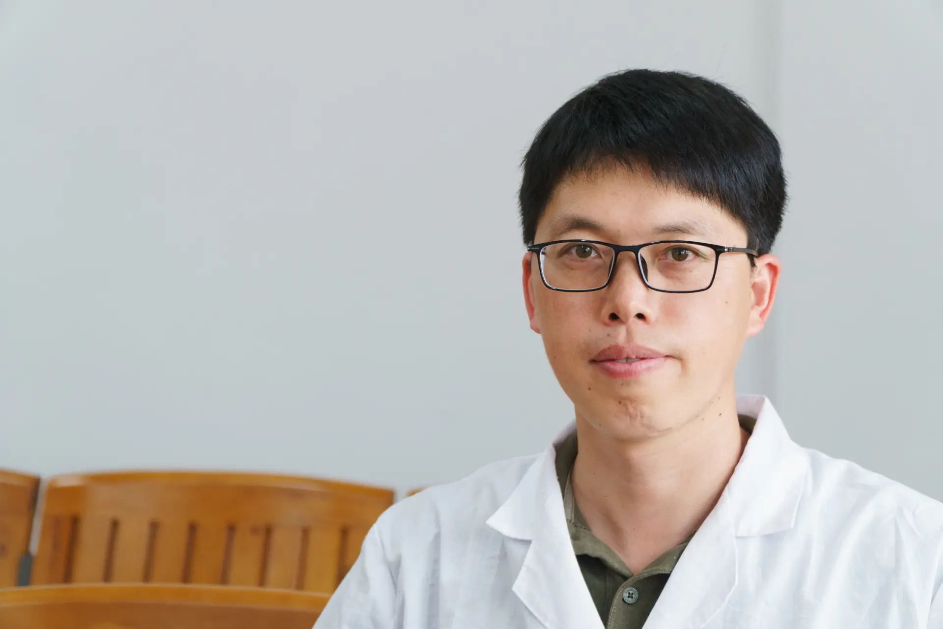 Yafeng Zhang