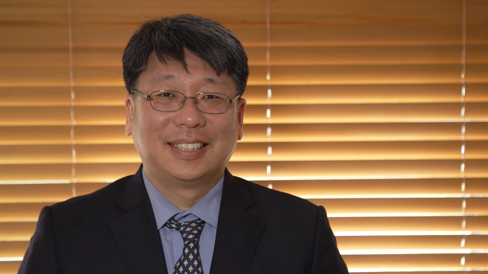 Yong-Gu Lee
