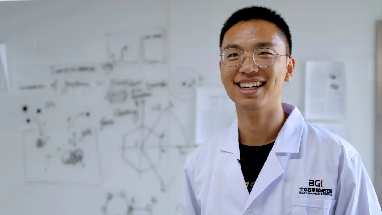 Zhaolong Chen