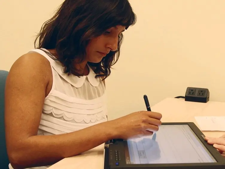 Handwriting Analysis Indicates Spontaneous Dyskinesias in Neuroleptic Naïve Adolescents at High Risk for Psychosis