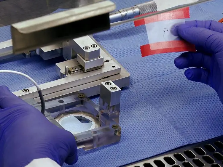 Observing and Quantifying Fibroblast-mediated Fibrin Gel Compaction