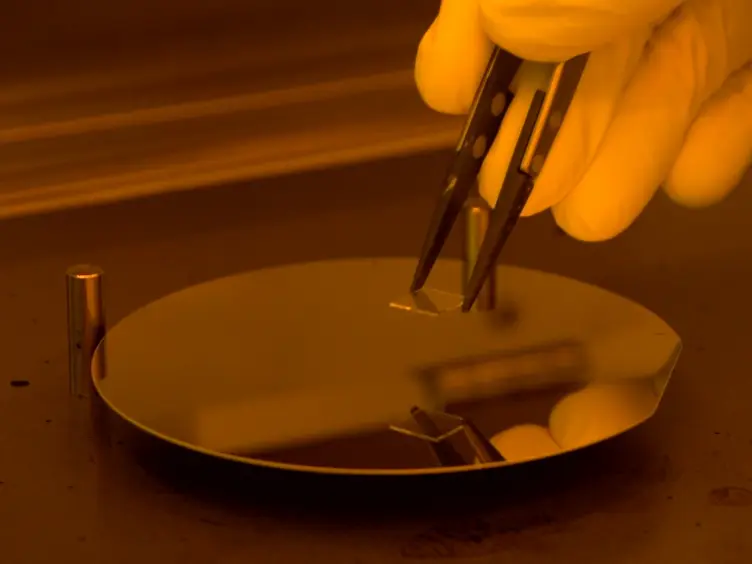 Surface Enhanced Raman Spectroscopy Detection of Biomolecules Using EBL Fabricated Nanostructured Substrates