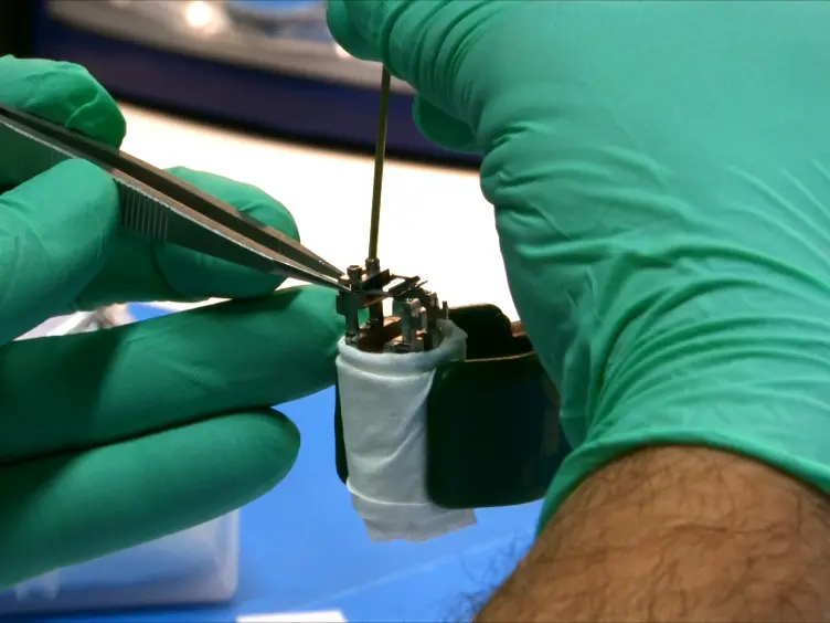 Atomically Traceable Nanostructure Fabrication