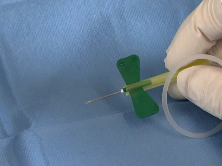 Procedure for Decellularization of Rat Livers in an Oscillating-pressure Perfusion Device