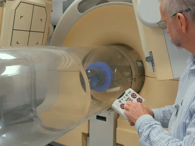 Safety Precautions and Operating Procedures in an (A)BSL-4 Laboratory: 4. Medical Imaging Procedures