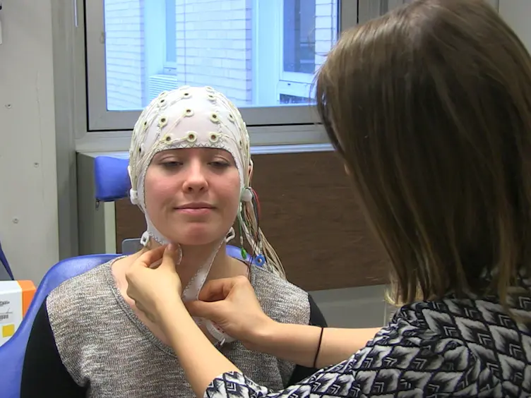 A Multimodal Imaging- and Stimulation-based Method of Evaluating Connectivity-related Brain Excitability in Patients with Epilepsy