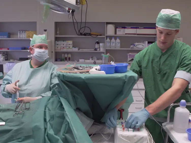 Surgical Placement of Catheters for Long-term Cardiovascular Exercise Testing in Swine