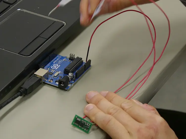 A Method for Evaluating Timeliness and Accuracy of Volitional Motor Responses to Vibrotactile Stimuli