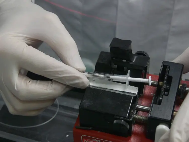 Spatial Measurements of Perfusion, Interstitial Fluid Pressure and Liposomes Accumulation in Solid Tumors