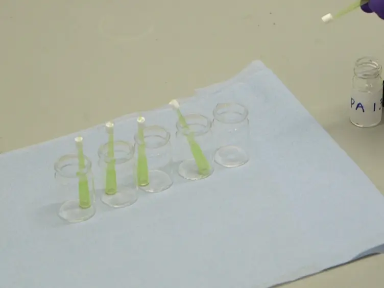 High-throughput Identification of Bacteria Repellent Polymers for Medical Devices