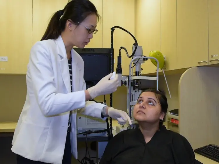 A Non-invasive Way to Isolate and Phenotype Cells from the Conjunctiva