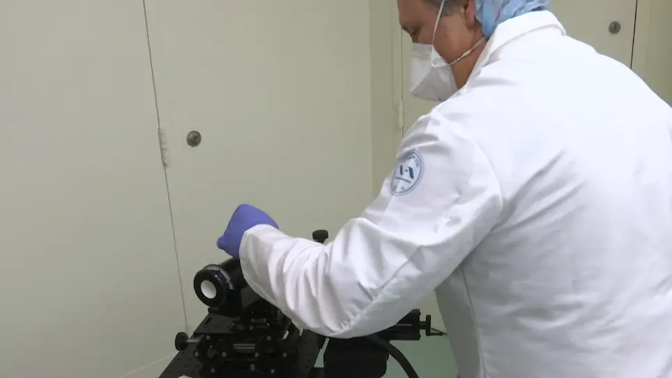 Ultrahigh Resolution Mouse Optical Coherence Tomography to Aid Intraocular Injection in Retinal Gene Therapy Research