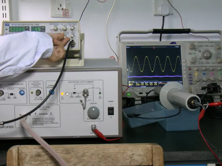 New Application of an Atmospheric Pressure Plasma Jet as a Neuro-protective Agent Against Glucose Deprivation-induced Injury of SH-SY5Y Cells