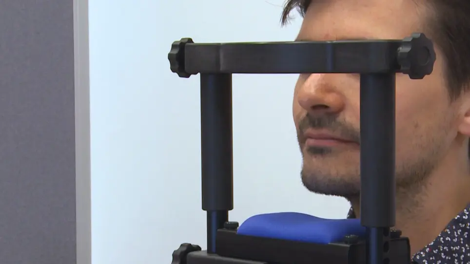 Eye Tracking During Visually Situated Language Comprehension: Flexibility and Limitations in Uncovering Visual Context Effects