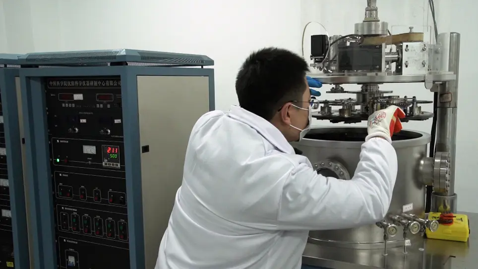 Radio Frequency Magnetron Sputtering of GdBa<sub>2</sub>Cu<sub>3</sub>O<sub>7</sub><sub>−</sub><sub>δ</sub>/ La<sub>0.67</sub>Sr<sub>0.33</sub>MnO<sub>3</sub> Quasi-bilayer Films on SrTiO<sub>3</sub> (STO) Single-crystal Substrates
