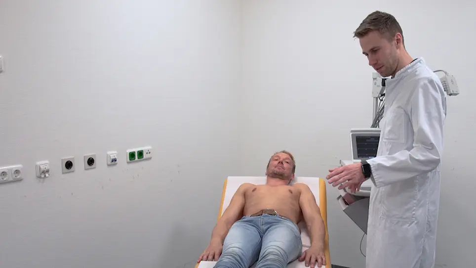 Patient Directed Recording of a Bipolar Three-Lead Electrocardiogram using a Smartwatch with ECG Function