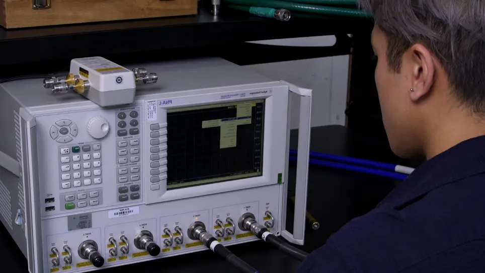 Calibration of Vector Network Analyzer for Measurements in Radio Frequency Propagation Channels