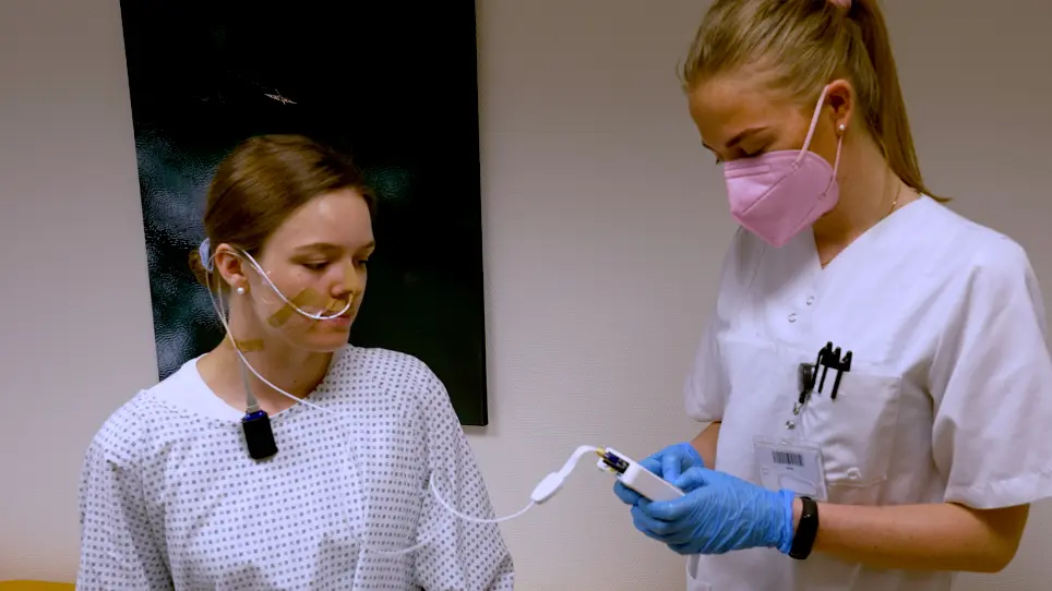 Simultaneous Laryngopharyngeal and Conventional Esophageal pH Monitoring