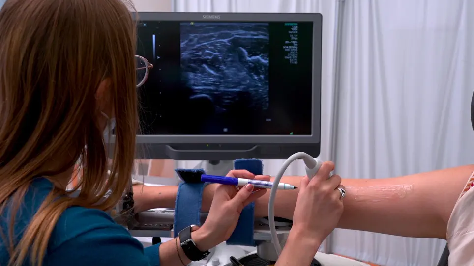 Obtaining Quality Extended Field-of-View Ultrasound Images of Skeletal Muscle to Measure Muscle Fascicle Length