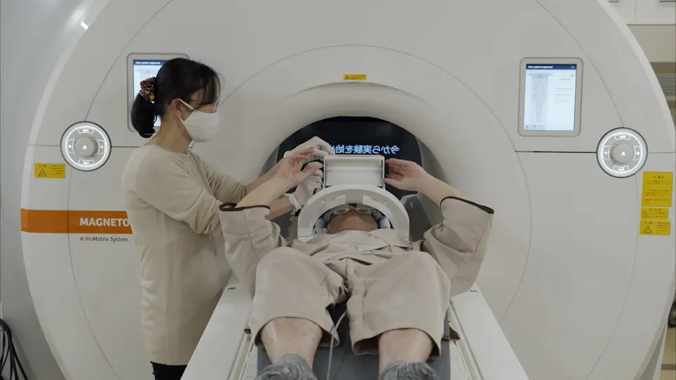 Reliable Acquisition of Electroencephalography Data during Simultaneous Electroencephalography and Functional MRI