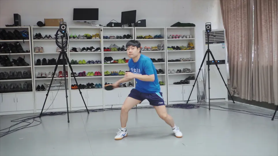 Comparison of Kinetic Characteristics of Footwork during Stroke in Table Tennis: Cross-Step and Chasse Step