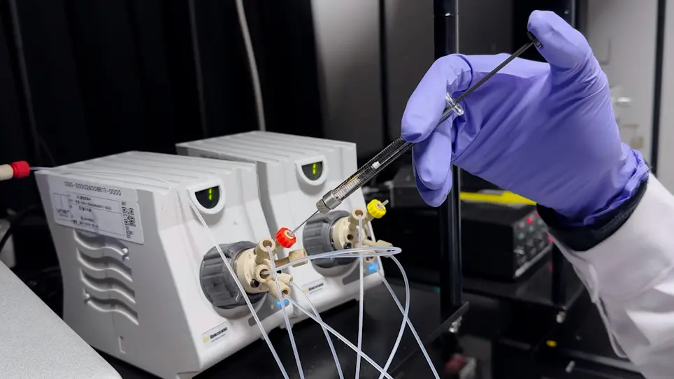 Deciphering Molecular Mechanism of Histone Assembly by DNA Curtain Technique