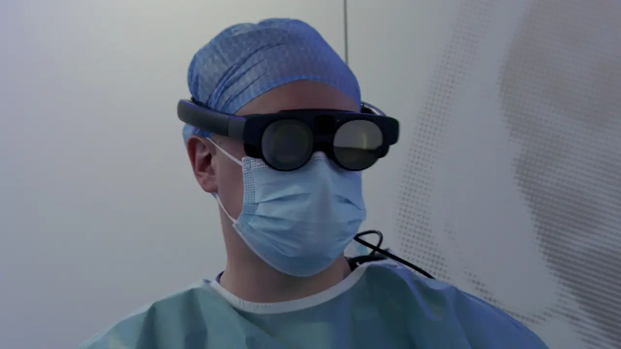 Pedicle Screw Placement Using an Augmented Reality Head-Mounted Display in a Porcine Model