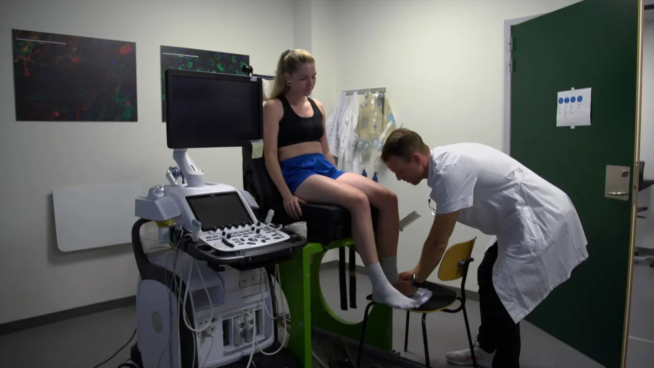 Doppler Ultrasound-Based Leg Blood Flow Assessment During Single-Leg Knee-Extensor Exercise in an Uncontrolled Setting