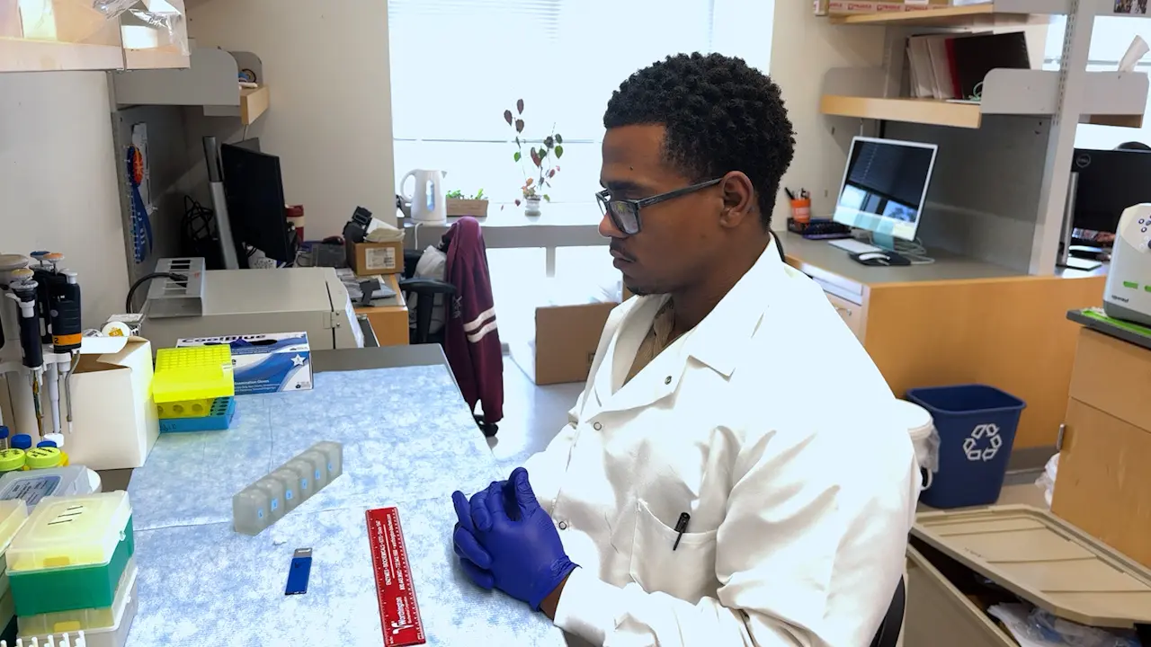 Bioreactor Assembly for Continuous Culture of Complex Fecal Communities