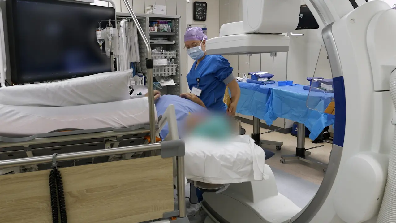 Upper-extremity Approach for Secondary Access in Transfemoral Transcatheter Aortic Valve Implantation