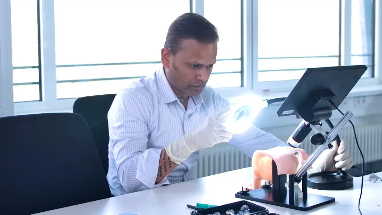 Testing a Cochlear Implant Electrode Insertion Training System for Optimal Electrode Array Placement in Different Inner Ear Anatomies
