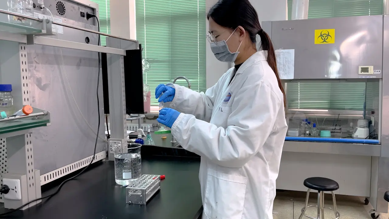 Fabrication of Dissolvable Microneedle Patches Loaded with α-Lactalbumin Nanomicelles for Transdermal Capsaicin Delivery and Adipose Tissue Reduction