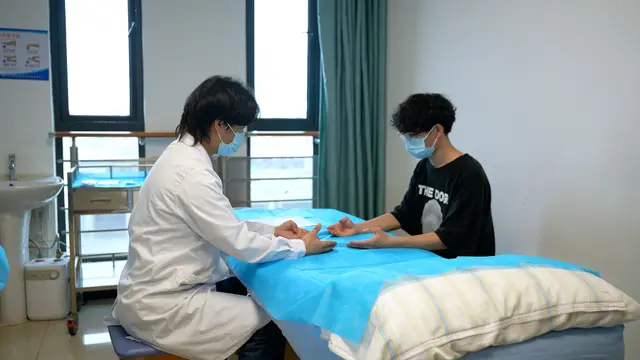 A Standardized Acupotomy Protocol For The Treatment of Tenosynovitis of Hand Flexor Tendons In Human Patients